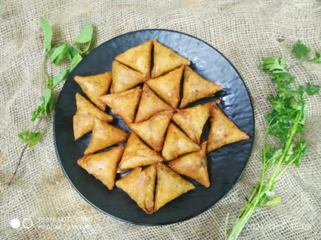 Only Samosa Fried