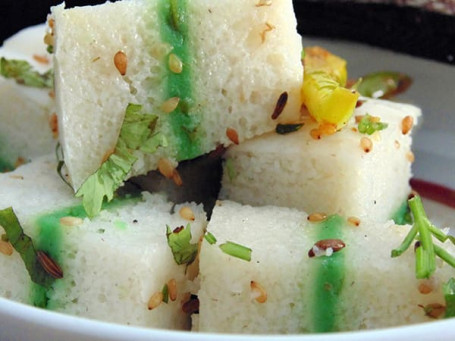 Sandwich Dhokla (250 Gms)