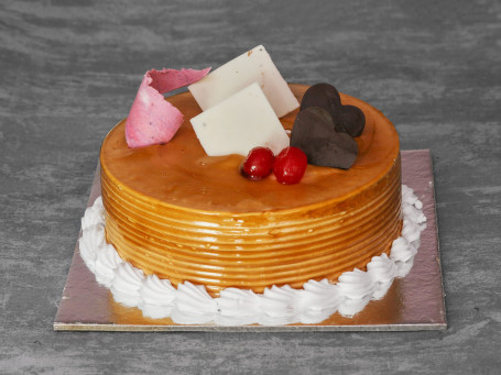 Chocolate Caramel Cake (Eggless)