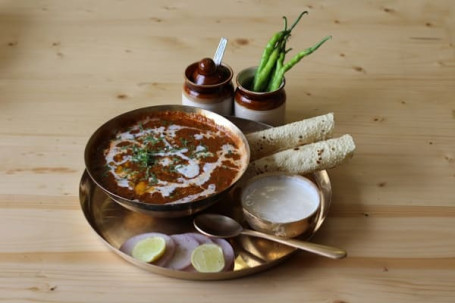 Dal Makhani Khichdi [Serves 1]