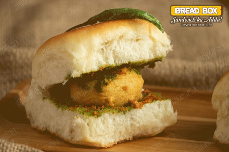 Vada Pav(Mumbai Style)