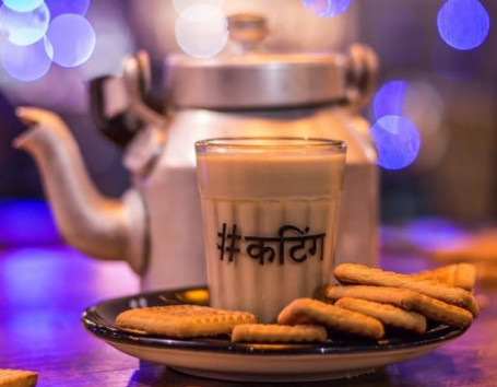 Cutting Chai With Parle-G