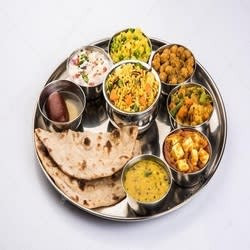 Special Apna Punjab Thali