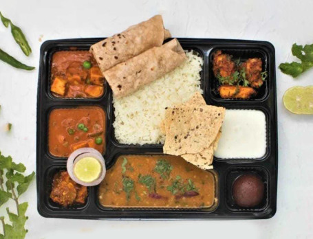 Special Punjabi Fix Thali