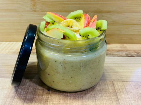 Oats, Kiwi, Banana, Red Apple, Dry Fruits (Vegan Smothie)