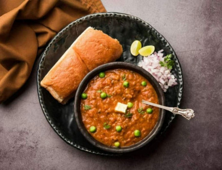 Bhaji Pav With Oil