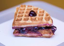 Blueberry White Chco Cream Waff Wich