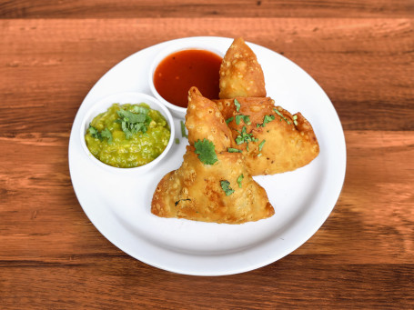 Punjabi Samosa 1 Plate (2 Pcs)