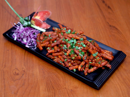 Crunchy Schezwan Potato Fingers (330 Gms)