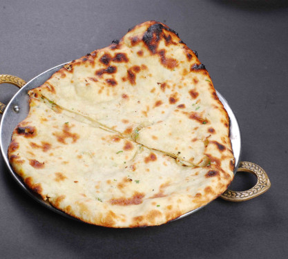 Mirch Masala Naan (125 Gm)