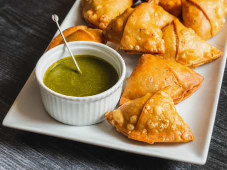 Bhavanagari Samosa