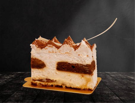 Italian Tiramisu Pastry