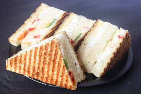 Veg. Kasumbo Grilled Sandwich