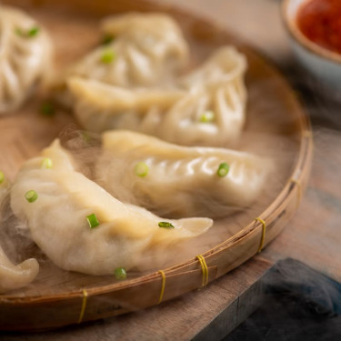 Juicy Steamed Darjeeling Wheat Chicken Momos