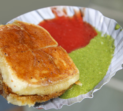 Ahmedabadi Vadapav