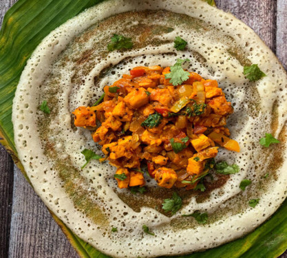 Paneer Chilli Dosa (Butter)