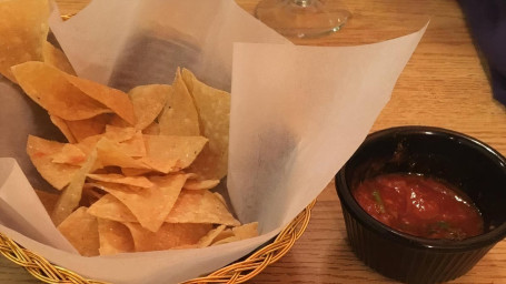 Chips Salsa (Pound/Pint)