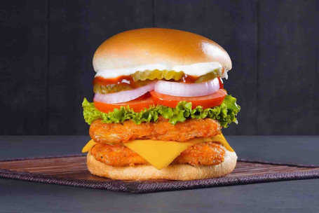 Neuer Chickenator Burger