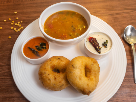 Vada Sambhar 2Pc