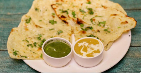 1 Paneer Naan With Gravy