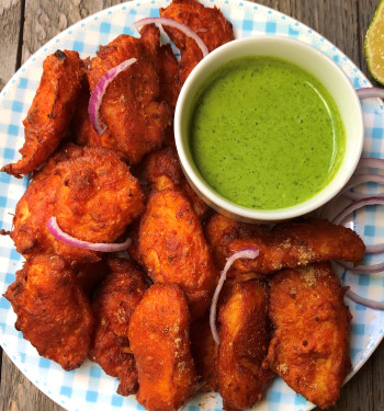 Amritsary Singhara Fish Fry [8 Pieces]