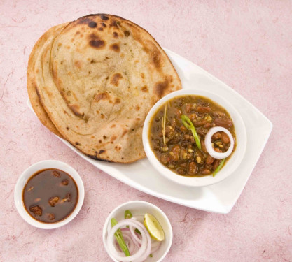 Panjabi Chole Pratha Combo