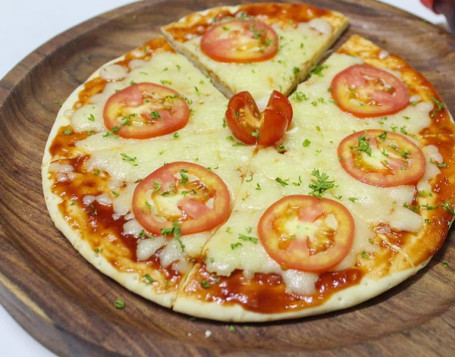 Tomato And Sweet Corn Pizza