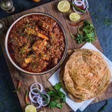 Rara Chicken With Lachha Paratha (1 Pc)