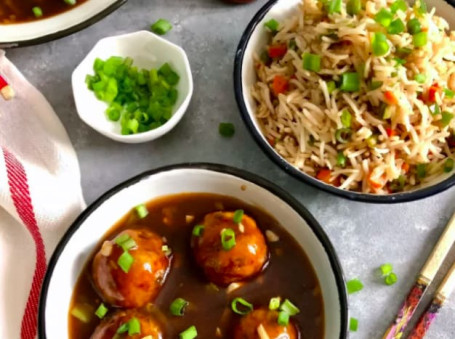 Manchurian With Stir Fried Noodles/ Fried Rice/ 3 Rotis