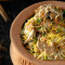 Lucknowi Chicken Biryani Handi (Ohne Knochen)