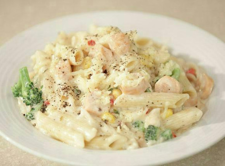 Creamy Cheese Pasta (Penne)