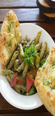 Pesto Dry Veg