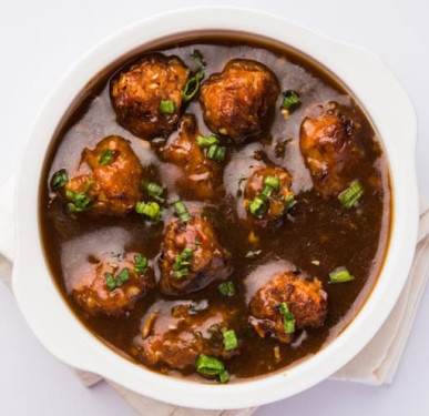 Chicken Manchurian (8 Pcs) With Gravy