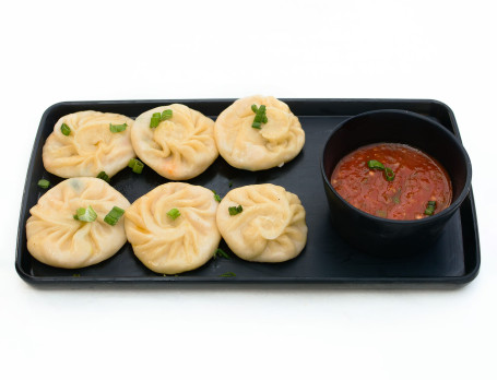 Veg Supreme Momos 8 Pcs