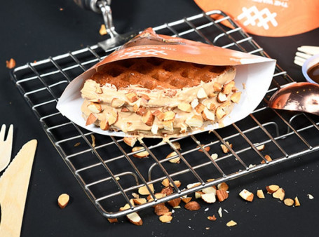 Almond Praline Classic Base Waffle Sandwich