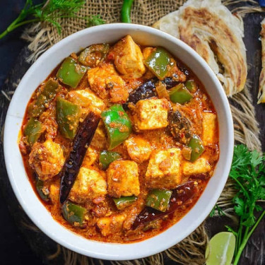 Kadhai Paneer (500 Ml Box]