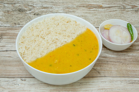 Kadhi Pakoda With Mix Rice