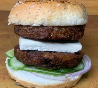 Crispy Veg Double Patty With Paneer