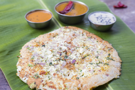 Paneer Onion Uthappam