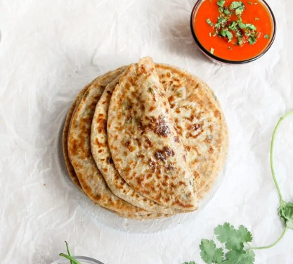 Paneer Onion Mix Parantha With Butter