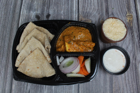 Spl Sahi Paneer 4 Roti Salad Raita