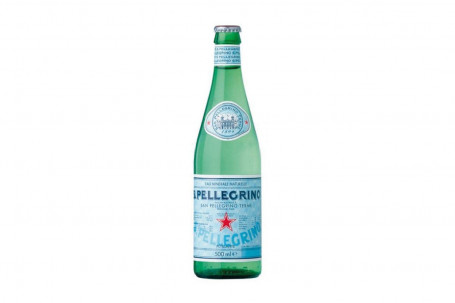 Wasser Mit San Pellegrino-Kristallgas