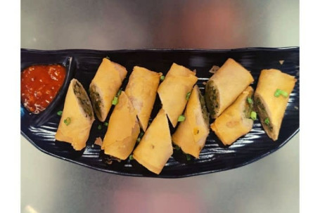 Spring Roll (4 Pcs Thai Spring Roll)