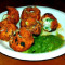 Veg Tandoor Momos 8 Stück Rote Chutney-Mayonnaise