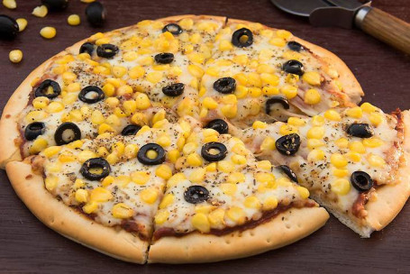 Corn Olive Pizza