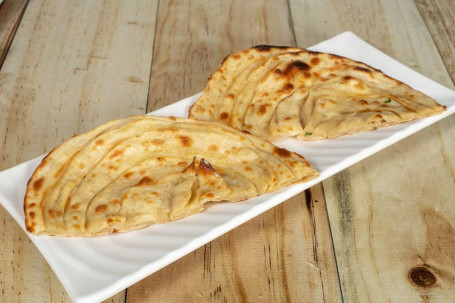 Mais Palak Pyaz Paratha