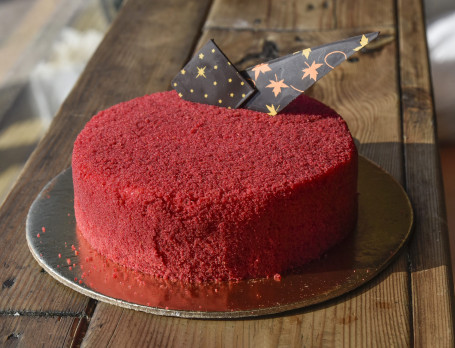 Eggless Red Velvet Cake (1 Pound)(Serves 4)