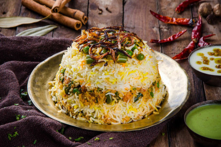 Tagda Special Biryani With Burani Raita