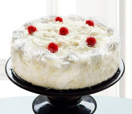 Classic White Forest Cake (1/2Kg)