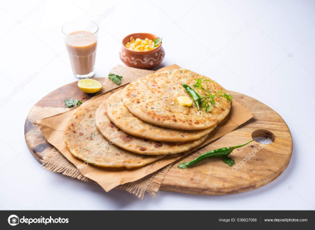 Cheese Paneer Paratha (1Pc Curd Picke)